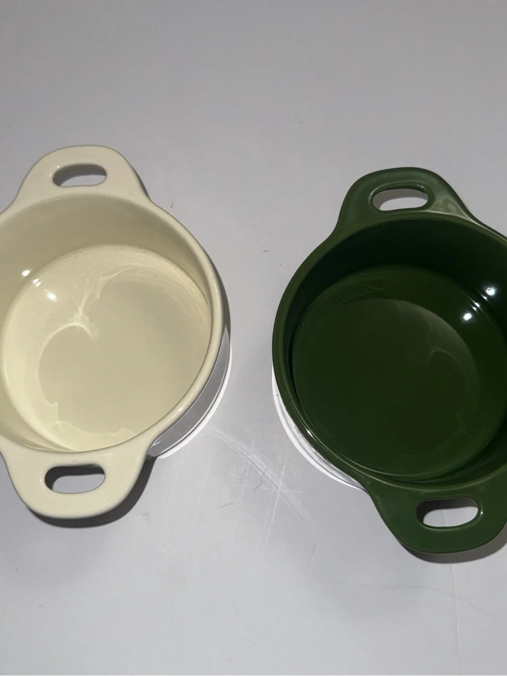 Brocc your body Cream and Olive Green Ceramic Covered Casserole Set